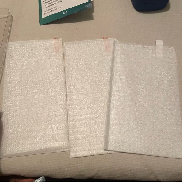 Skin Tempered Glass Screen Protector - Black X 3 - Picture 2 of 5